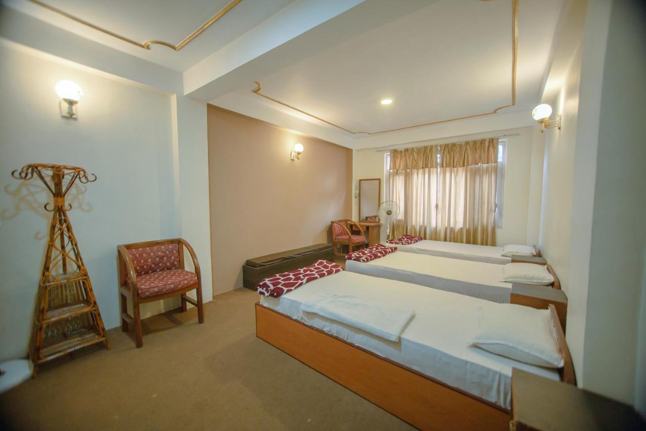 Hotel Triratna กาฐมาณฑุ ภายนอก รูปภาพ