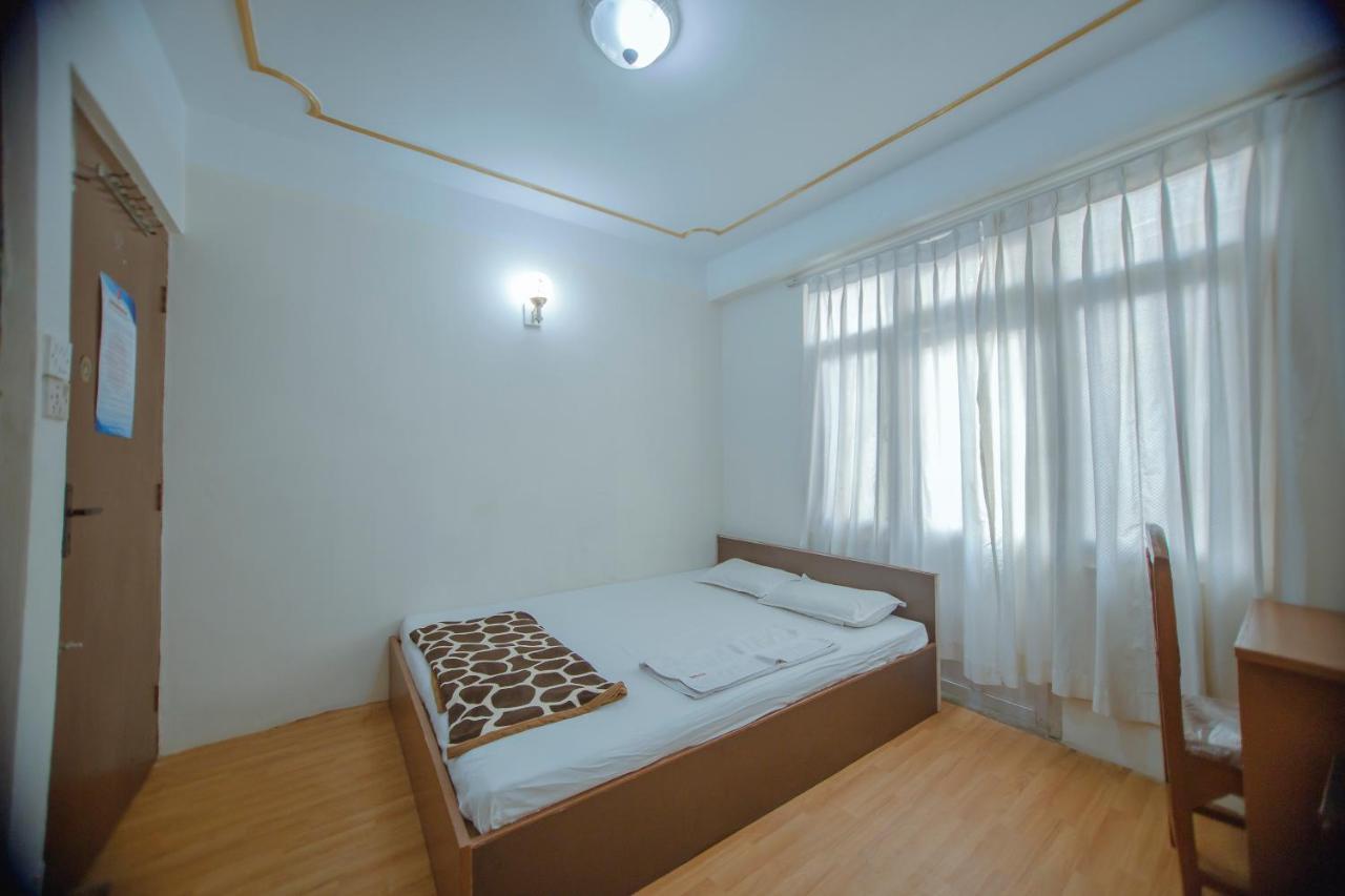 Hotel Triratna กาฐมาณฑุ ภายนอก รูปภาพ