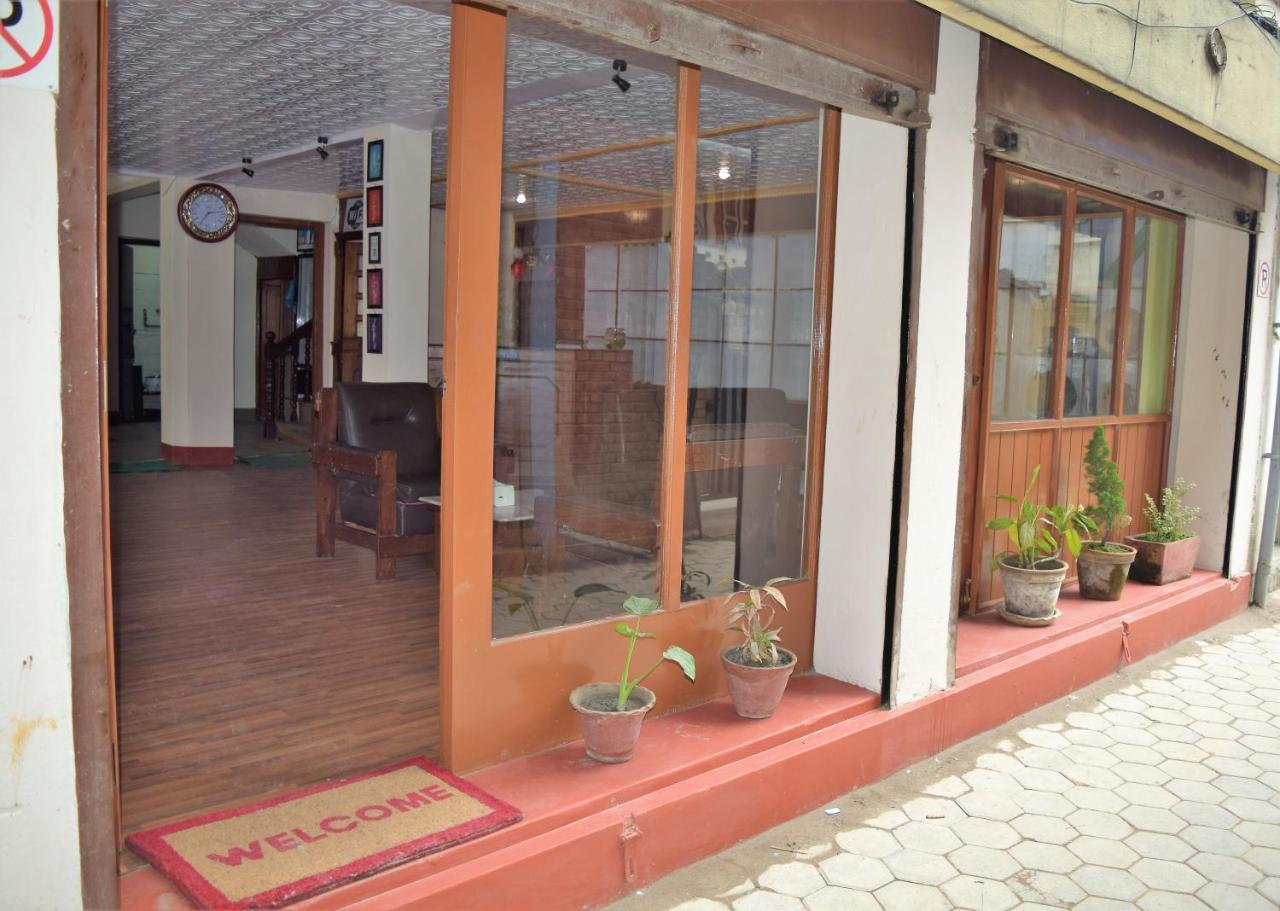 Hotel Triratna กาฐมาณฑุ ภายนอก รูปภาพ