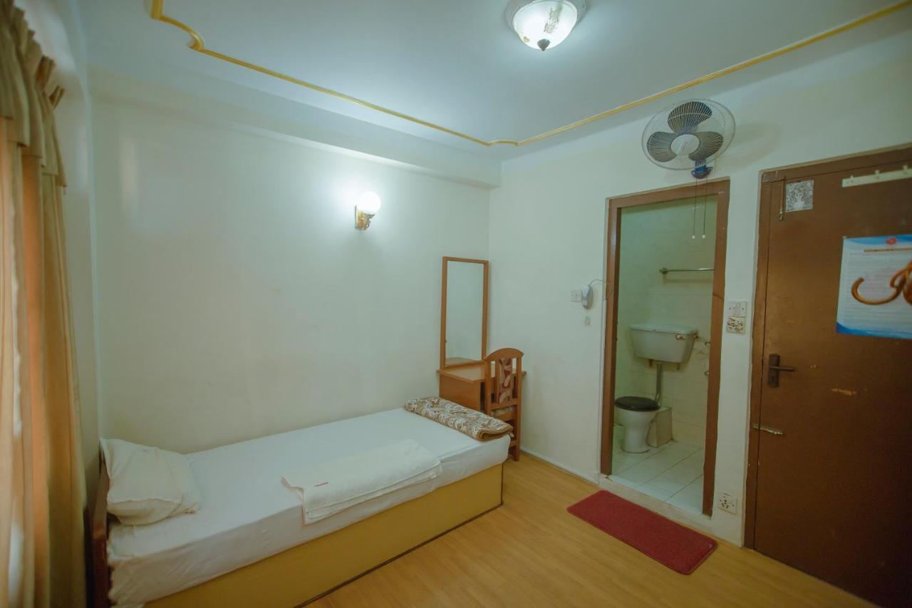 Hotel Triratna กาฐมาณฑุ ภายนอก รูปภาพ